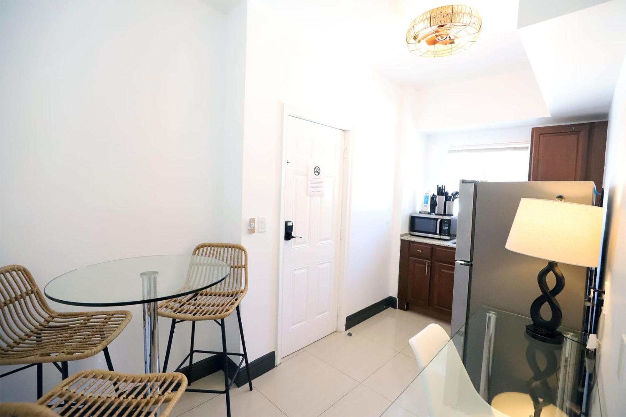 Miami Beach Apartment With Private Patio Free Parking Family Friendly No Pet Fee Exterior foto